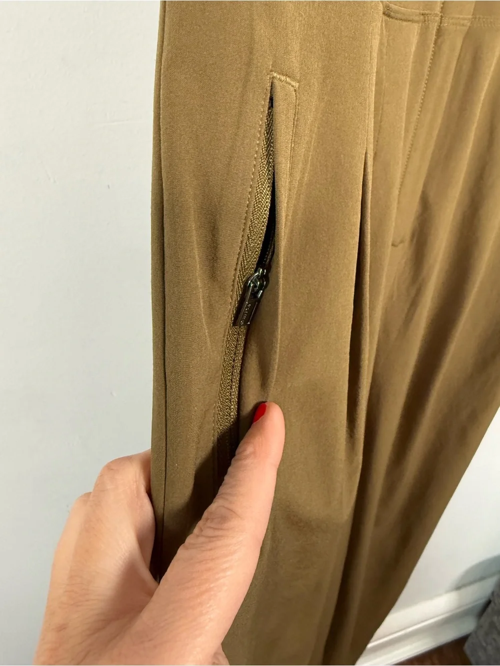 Athleta Brooklyn Heights Wide Leg Jumpsuit Olive Green Size 8 Great  Condition